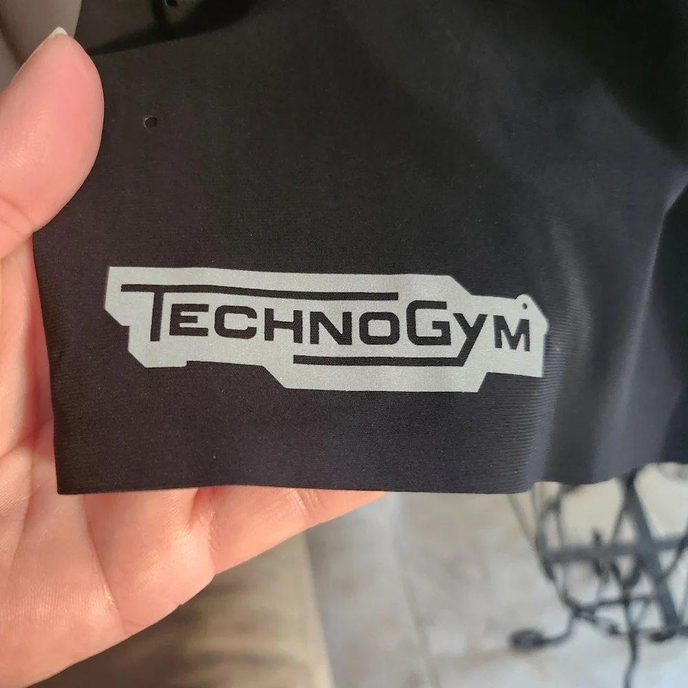 Technogym shorts size M